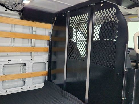 Used 2024 Ford Transit 250 Low Roof w/ Exterior Upgrade Package image 25