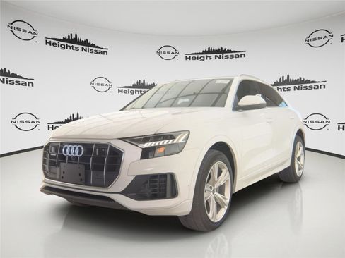 Used 2023 Audi Q8 Premium Plus image 1