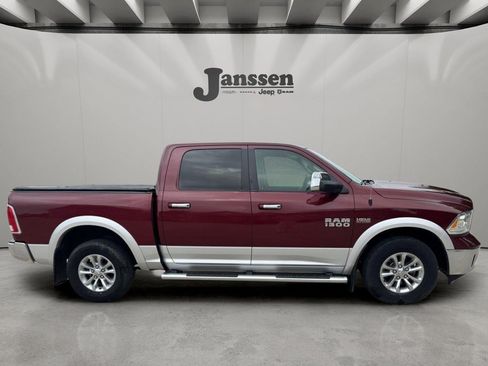 Used 2016 RAM 1500 Laramie w/ Convenience Group AWD/4WD image 5