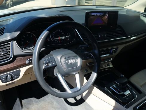 Used 2022 Audi Q5 2.0T Premium image 41