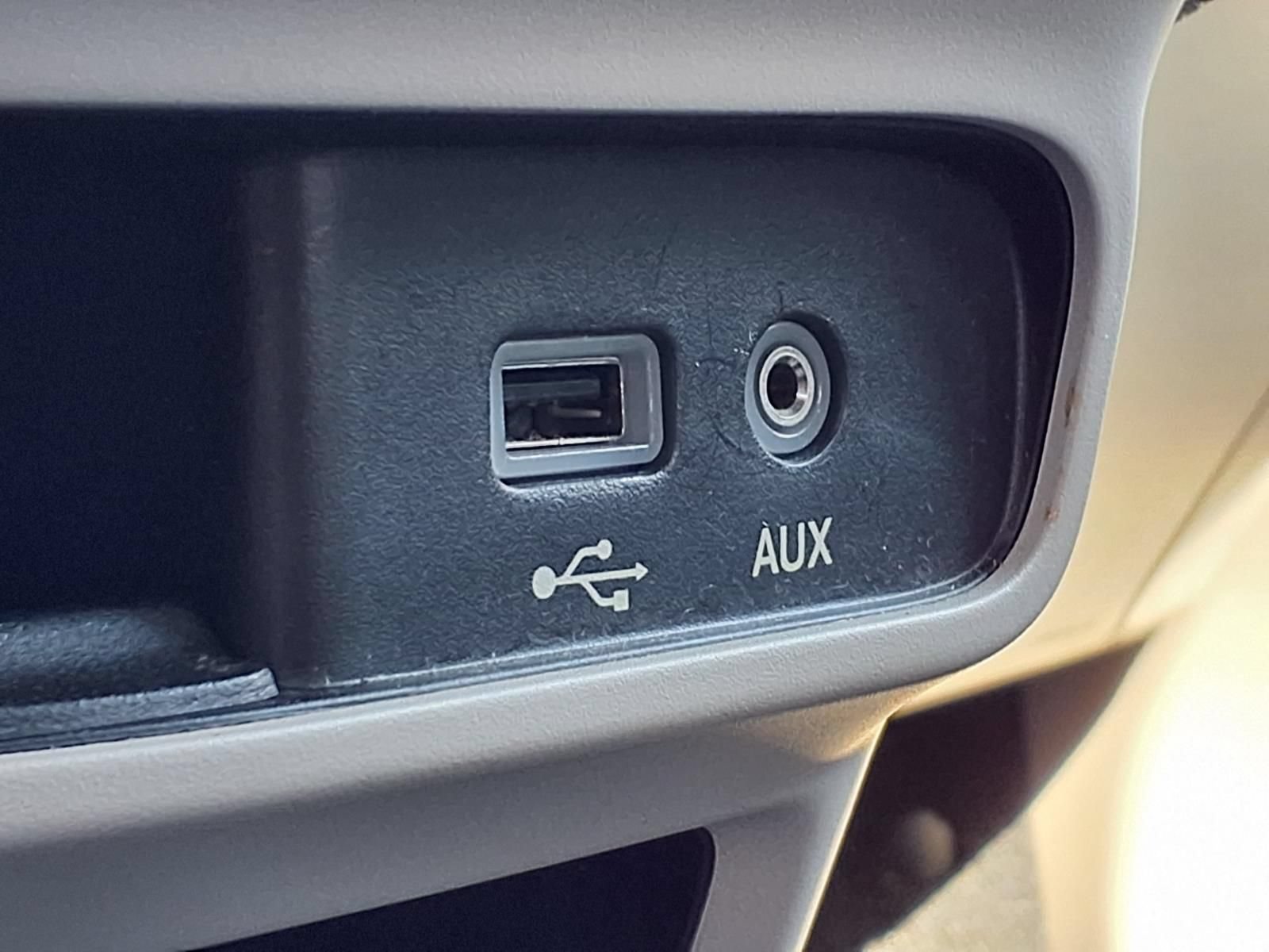 Used 2018 Chrysler Pacifica Touring-L w/ Advanced Safetytec Group FWD image 22