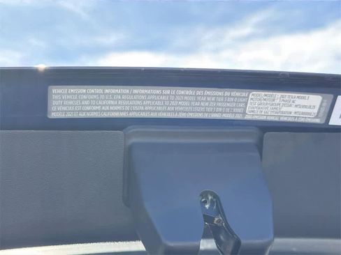 Used 2021 Tesla Model 3 Long Range image 9