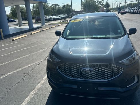 Used 2023 Ford Edge SEL AWD/4WD image 8