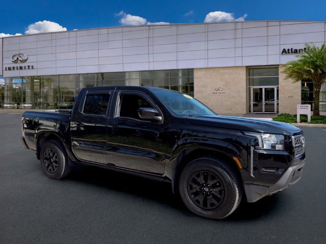 Used 2022 Nissan Frontier SV AWD/4WD image 2