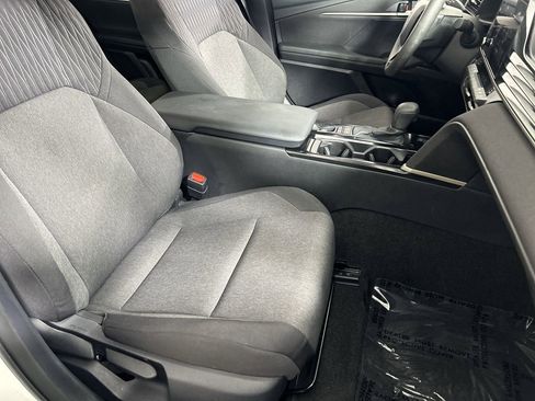 Used 2025 Toyota Camry LE image 25