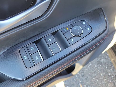 New 2026 Nissan Kicks SR w/ Cold Weather Package FWD image 20
