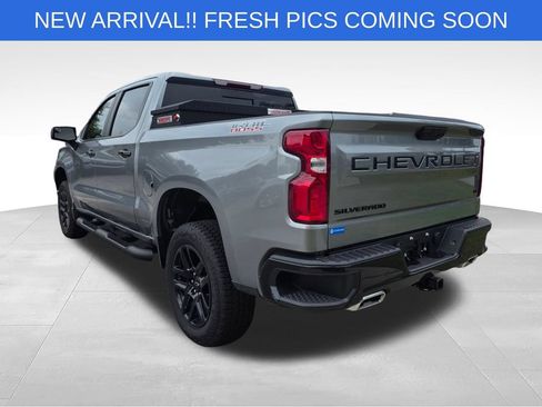 Used 2026 Chevrolet Silverado 1500 LT Trail Boss w/ Convenience Package II AWD/4WD image 5