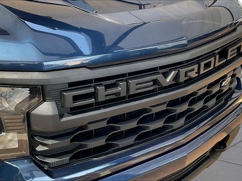 Used 2022 Chevrolet Silverado 1500 Custom w/ LPO, Dark Essentials Package AWD/4WD image 28