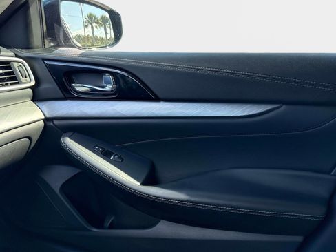 Used 2016 Nissan Maxima 3.5 SV image 19