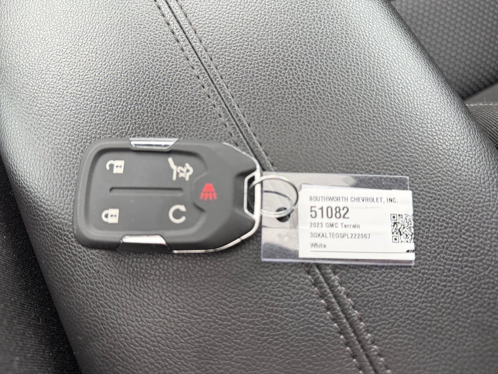 Used 2023 GMC Terrain SLE w/ Driver Convenience Package AWD/4WD image 21