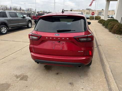 Used 2024 Ford Escape ST-Line image 6