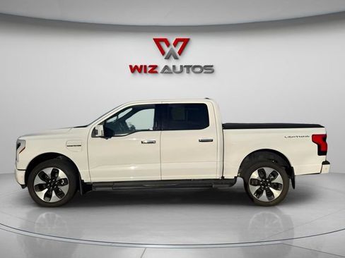 Used 2022 Ford F150 Lightning Platinum image 6