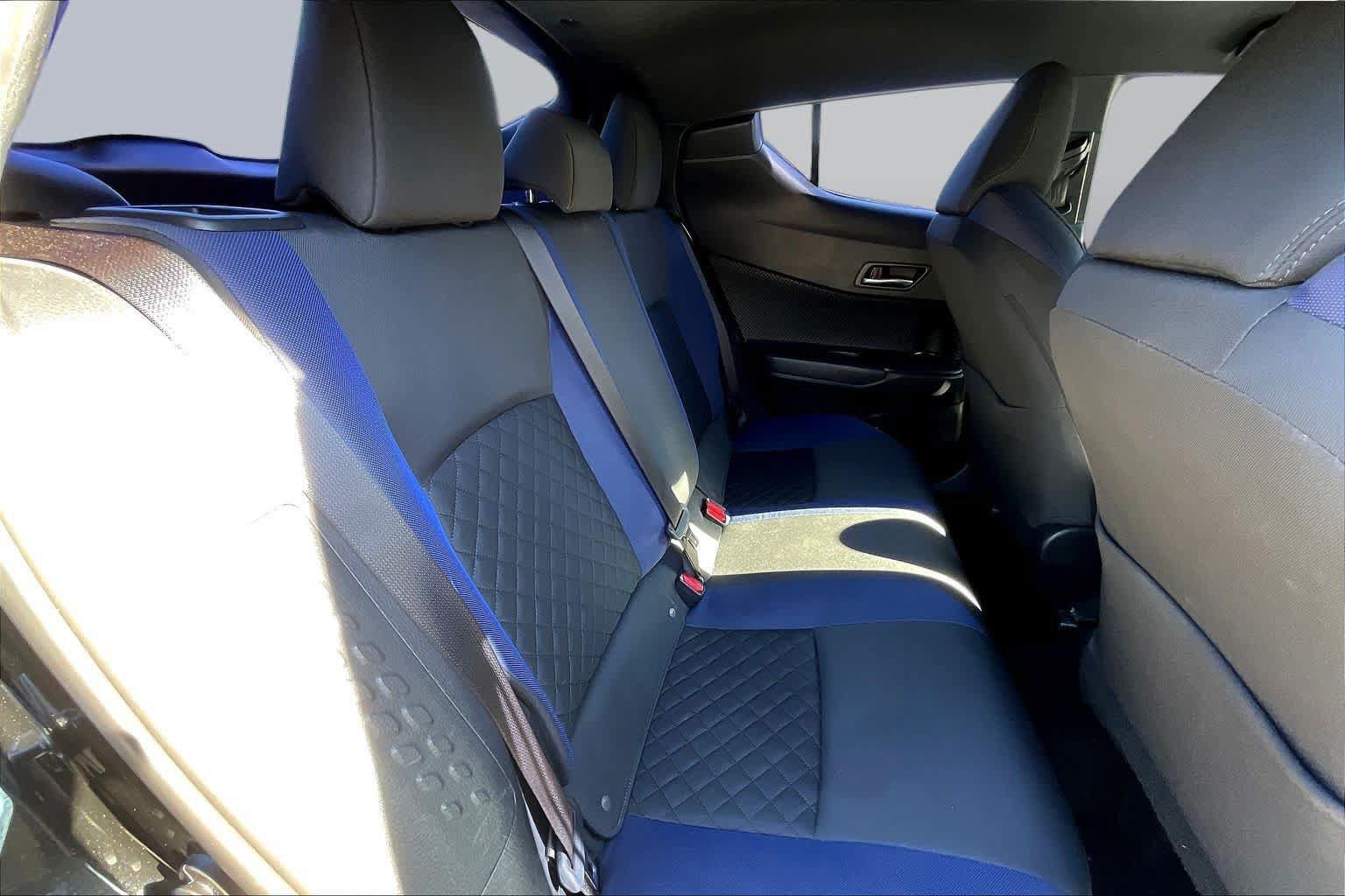 Used 2022 Toyota C-HR XLE FWD image 20