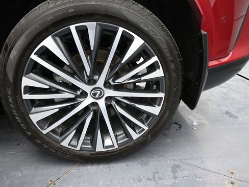 Used 2024 Lexus RX 350 Premium Plus w/ Convenience Package image 47