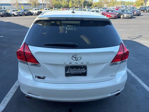 Used 2009 Toyota Venza AWD image 4