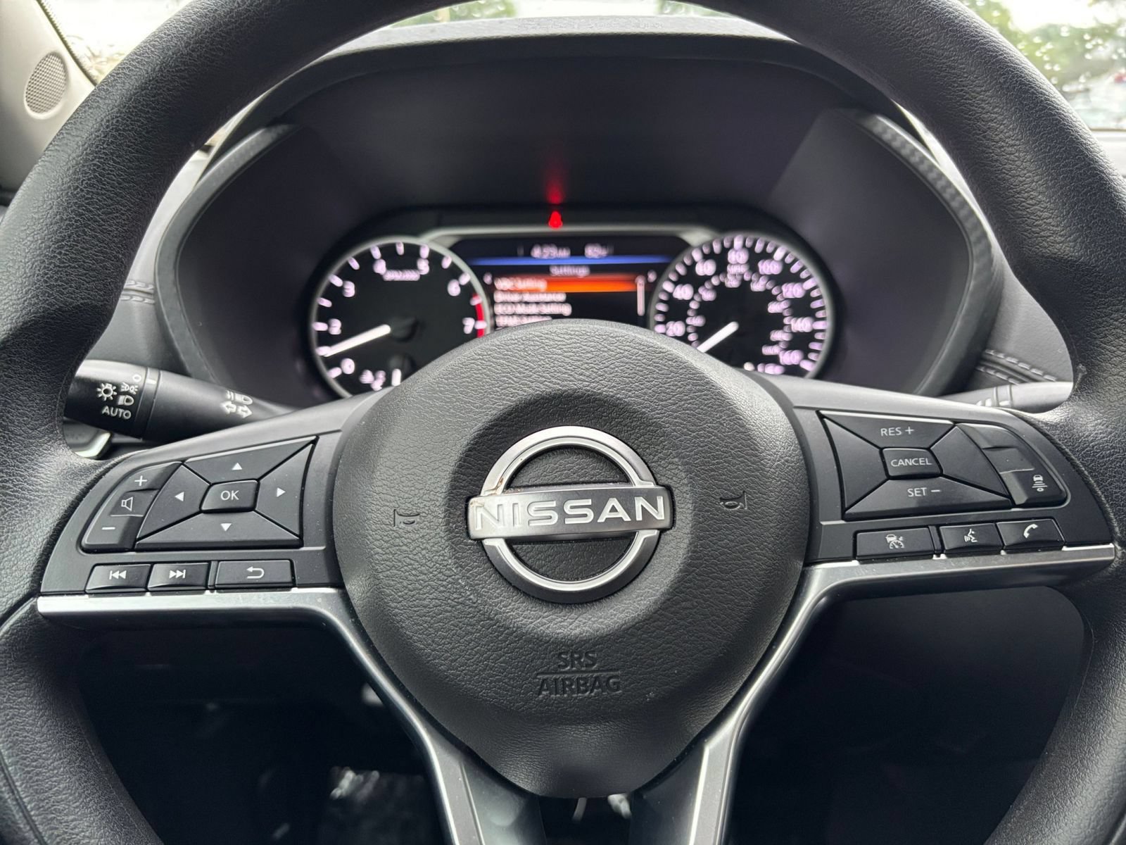 Used 2025 Nissan Sentra SV FWD image 25