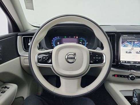 Certified 2024 Volvo XC60 T8 Plus w/ Protection Package Premier image 31