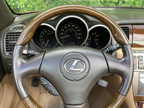 Used 2009 Lexus SC 430 Convertible RWD image 21