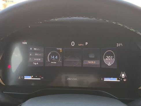 Used 2024 Jeep Grand Cherokee Altitude image 26