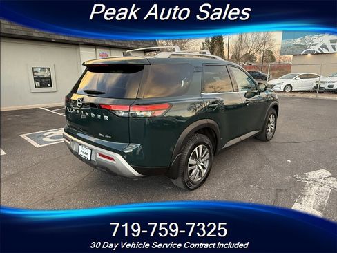 Used 2022 Nissan Pathfinder SL image 7