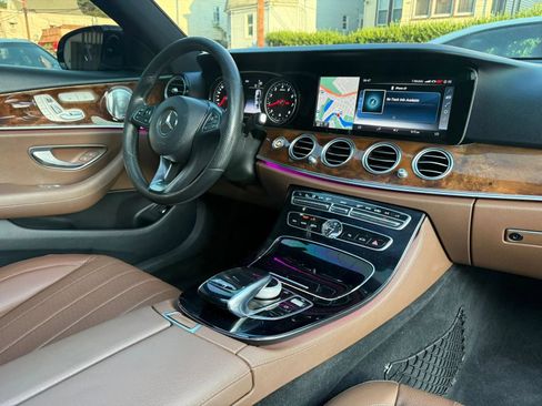 Used 2017 Mercedes-Benz E 300 4MATIC w/ Premium 1 Package image 11