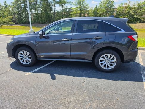 Used 2016 Acura RDX w/ Technology Package AWD/4WD image 9