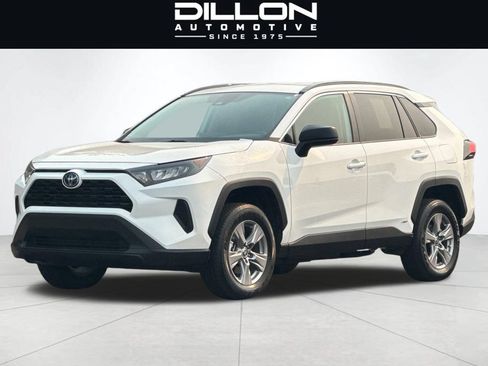 Used 2022 Toyota RAV4 LE AWD/4WD image 8