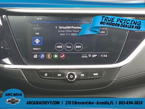 Used 2023 Buick Encore GX Essence w/ Experience Buick Package FWD image 18