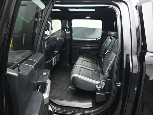 Used 2018 Ford F150 Raptor w/ Equipment Group 802A Luxury AWD/4WD image 41