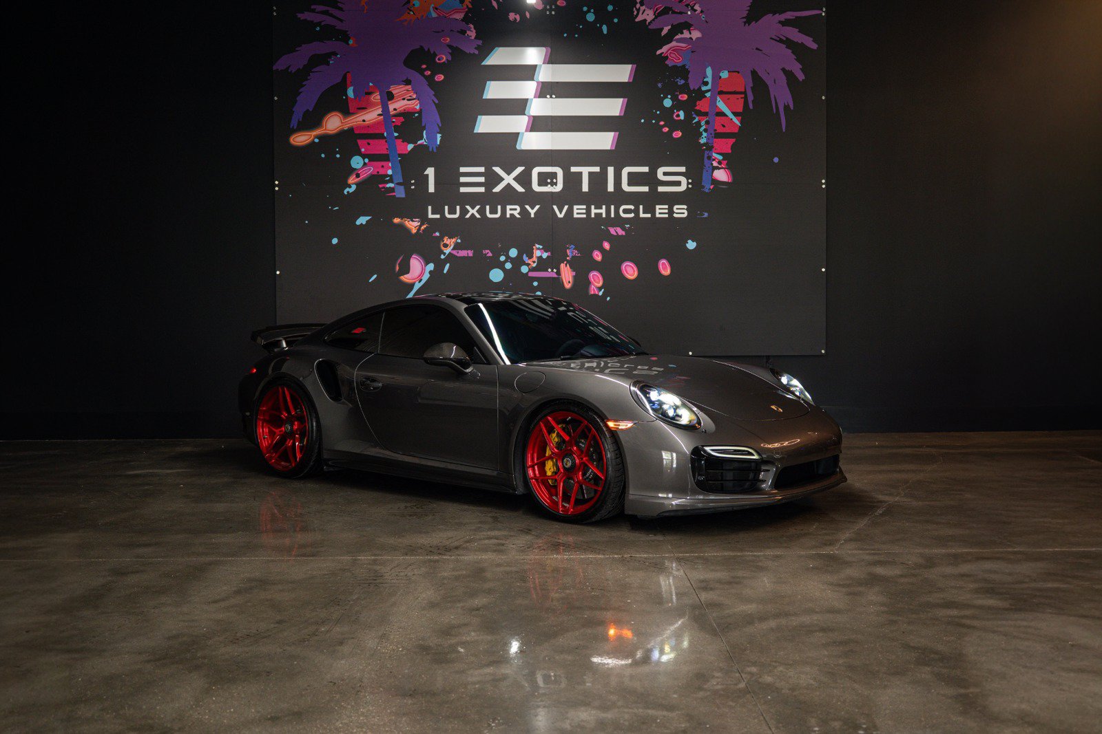 Used 2016 Porsche 911 4 Coupe AWD/4WD image 4