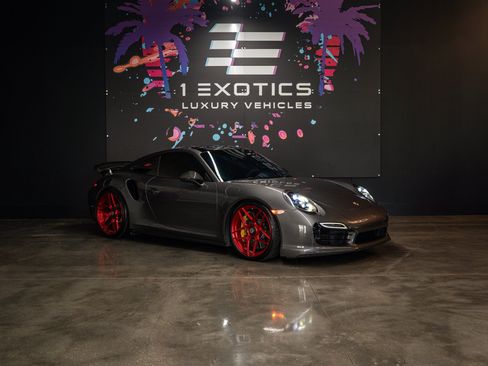 Used 2016 Porsche 911 4 Coupe AWD/4WD image 4