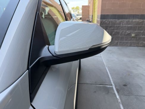 Used 2025 Hyundai Kona SEL FWD image 12