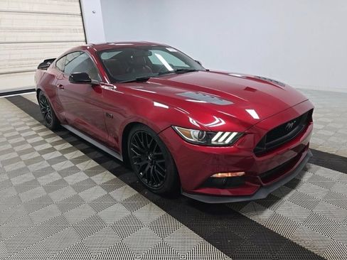 Used 2017 Ford Mustang GT Premium w/ GT Performance Package RWD image 2