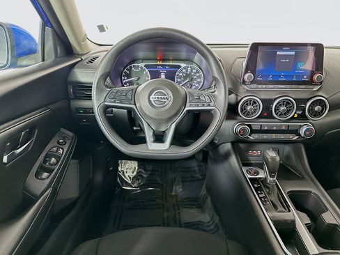 Used 2023 Nissan Sentra SV image 20