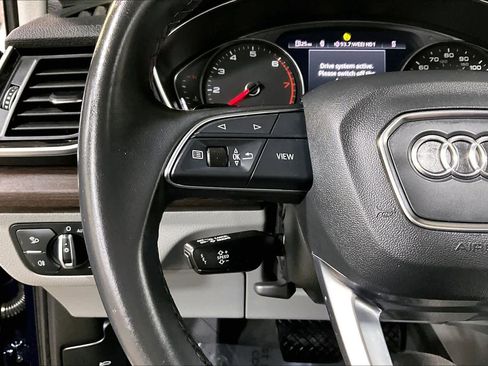 Used 2022 Audi Q5 2.0T Premium image 24