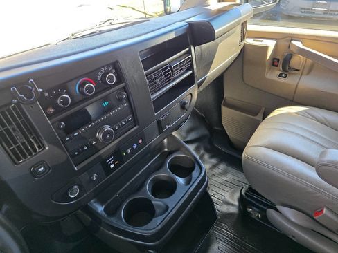 Used 2020 Chevrolet Express 2500 w/ Driver Convenience Package image 18