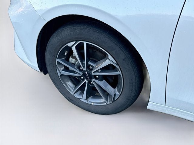 Certified 2024 Kia Forte LXS w/ LXS Technology Package FWD image 26