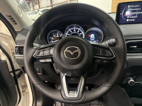 New 2025 MAZDA CX-5 AWD 2.5 S w/ Preferred Package image 11