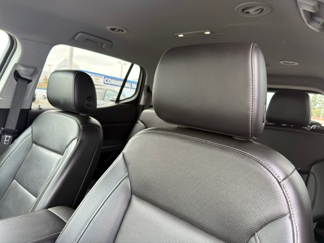Used 2023 GMC Acadia SLT AWD/4WD image 29