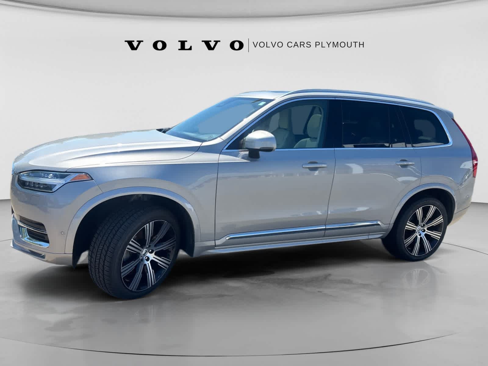 Used 2025 Volvo XC90 B6 Plus w/ Protection Package Premier AWD/4WD image 5