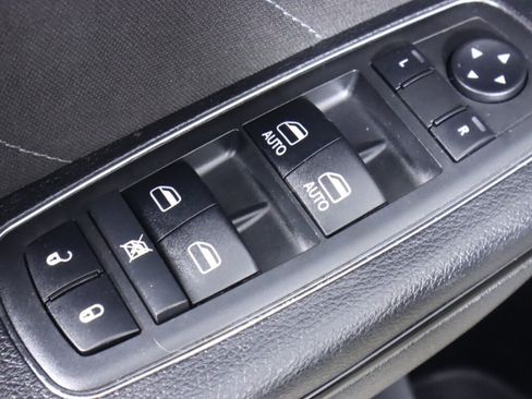 Used 2018 Dodge Charger SXT Plus w/ Blacktop Package image 25