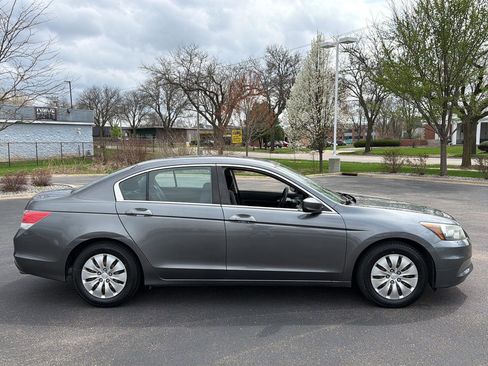 Used 2011 Honda Accord LX image 11
