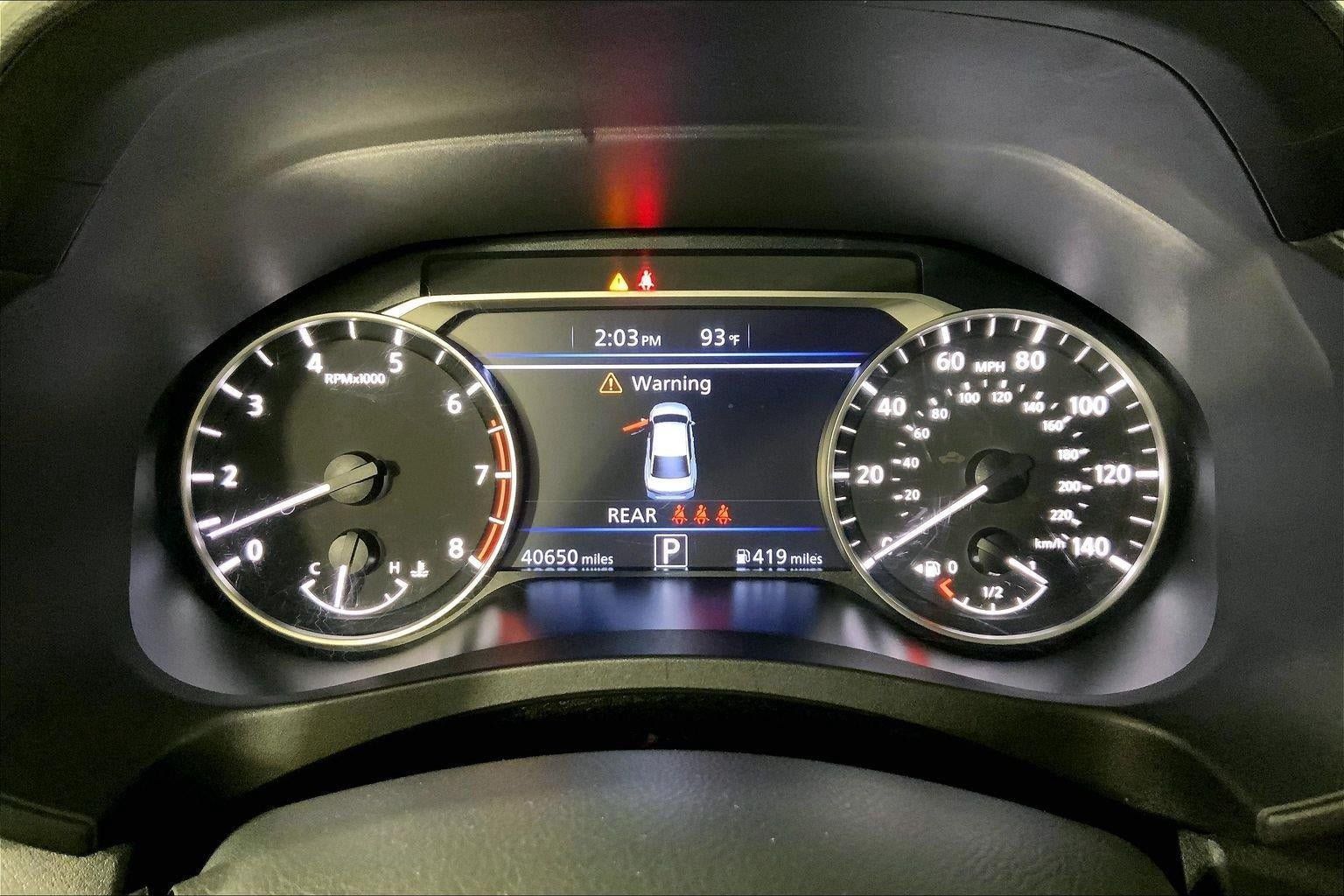 Used 2025 Nissan Altima 2.5 SV FWD image 14