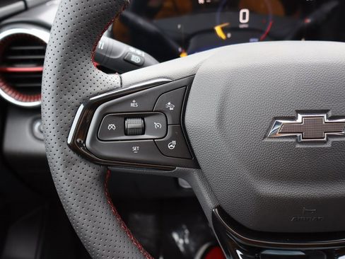 New 2026 Chevrolet Trax RS w/ Sunroof Package image 7