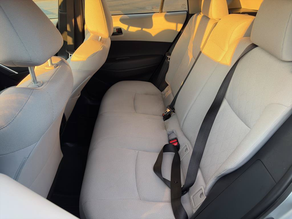 Used 2023 Toyota Corolla Cross LE AWD/4WD image 23