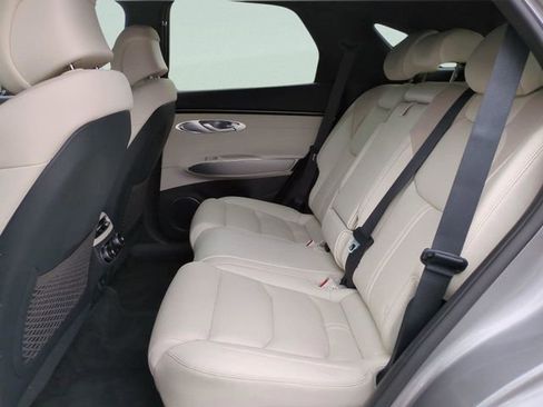 Certified 2025 Genesis Electrified GV70 Advanced image 13