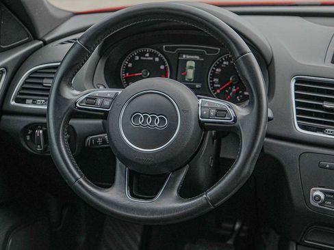 Used 2018 Audi Q3 2.0T Premium image 27