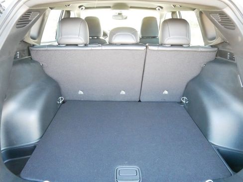 New 2026 Jeep Compass Latitude image 26