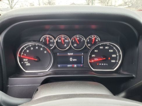 Used 2022 Chevrolet Silverado 1500 LT w/ Z71 Off-Road Package AWD/4WD image 15
