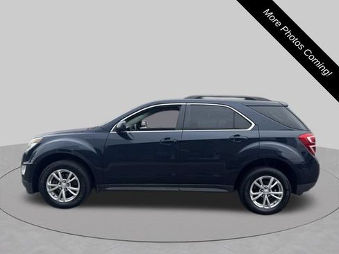 Used 2017 Chevrolet Equinox LT w/ Convenience Package FWD image 8